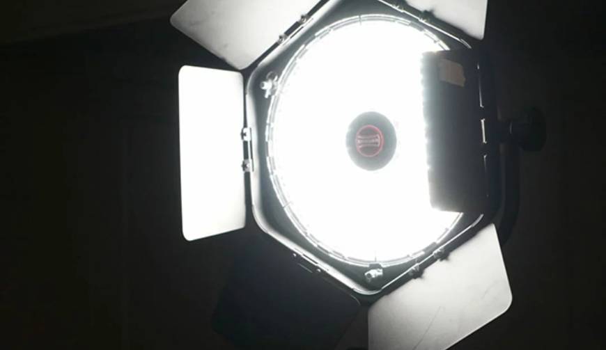 南平广告片拍摄公司：黑色幽默玩家，用反常规视角引爆记忆点